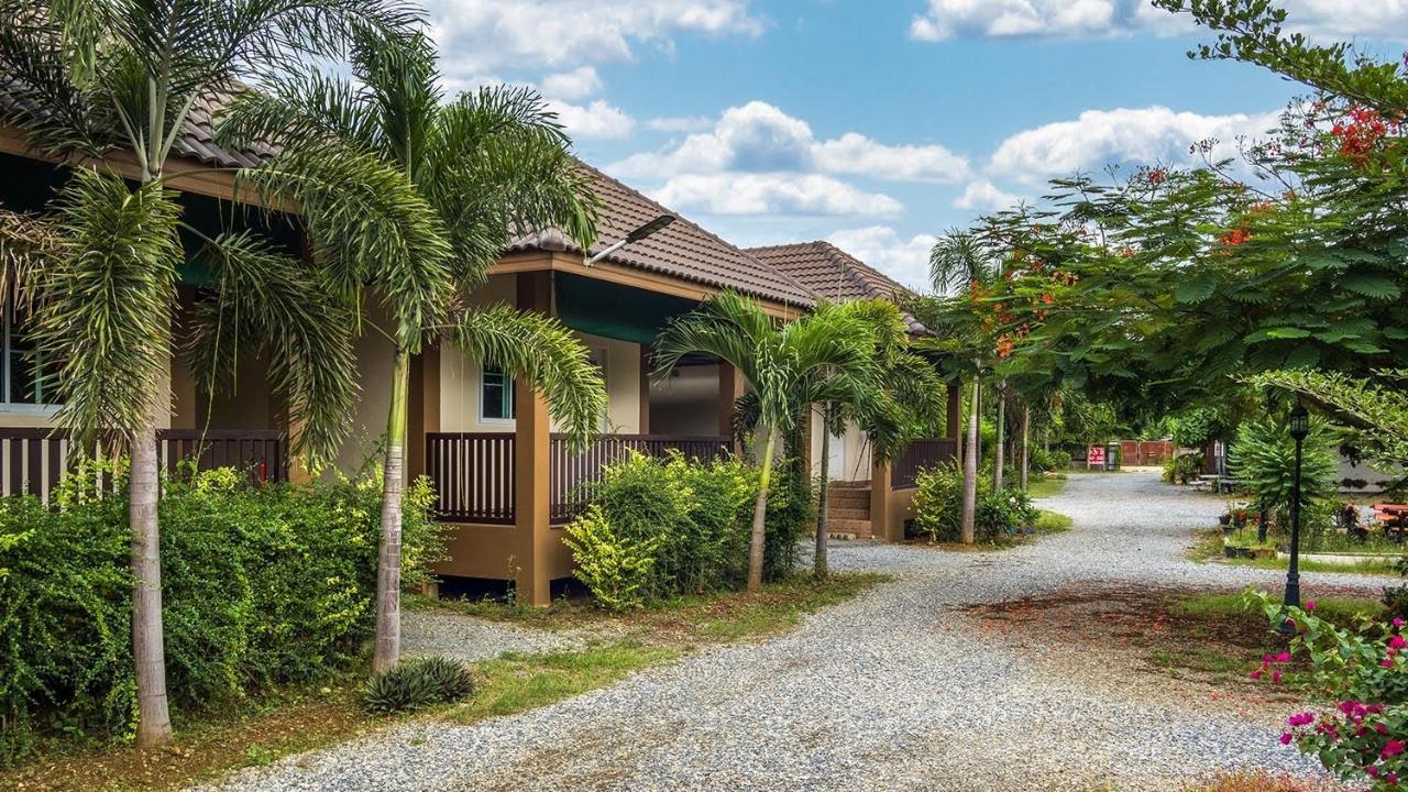 Bantung Resort 素可泰 外观 照片